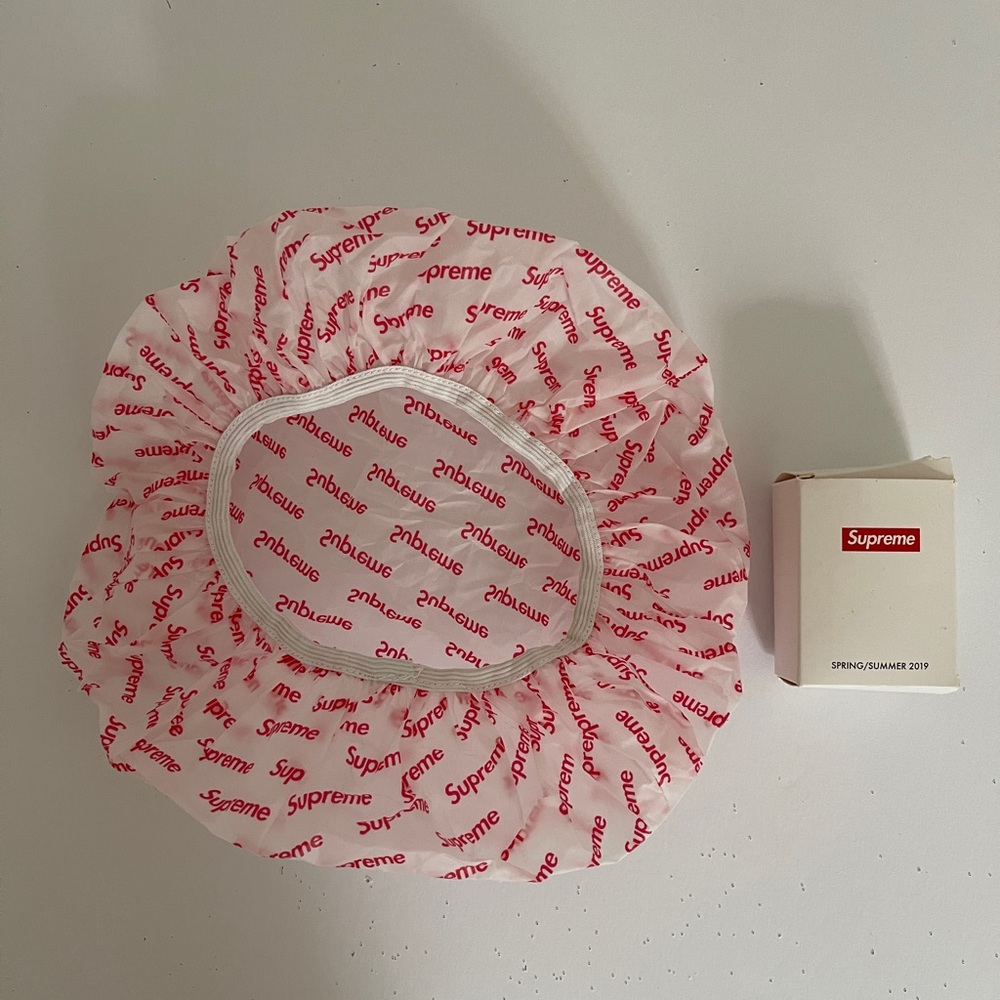 Supreme shower cap